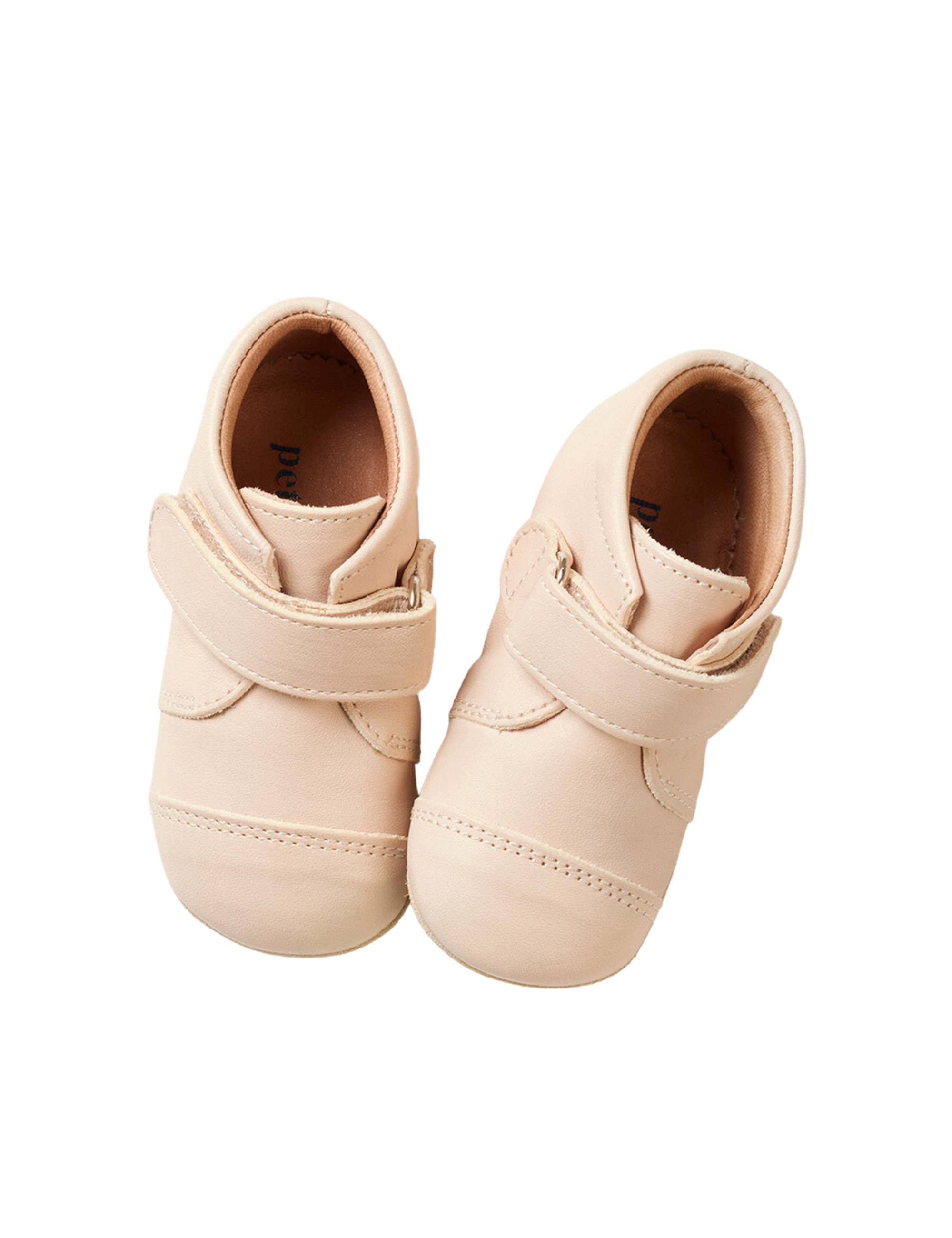 Shoe with Velcro Cream