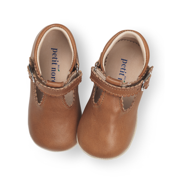 chaussures de bébé⸝⸝⸝⸝♡BOX付 Baby Scallop T-bar - Cognac – Petit Nord GLOBAL
