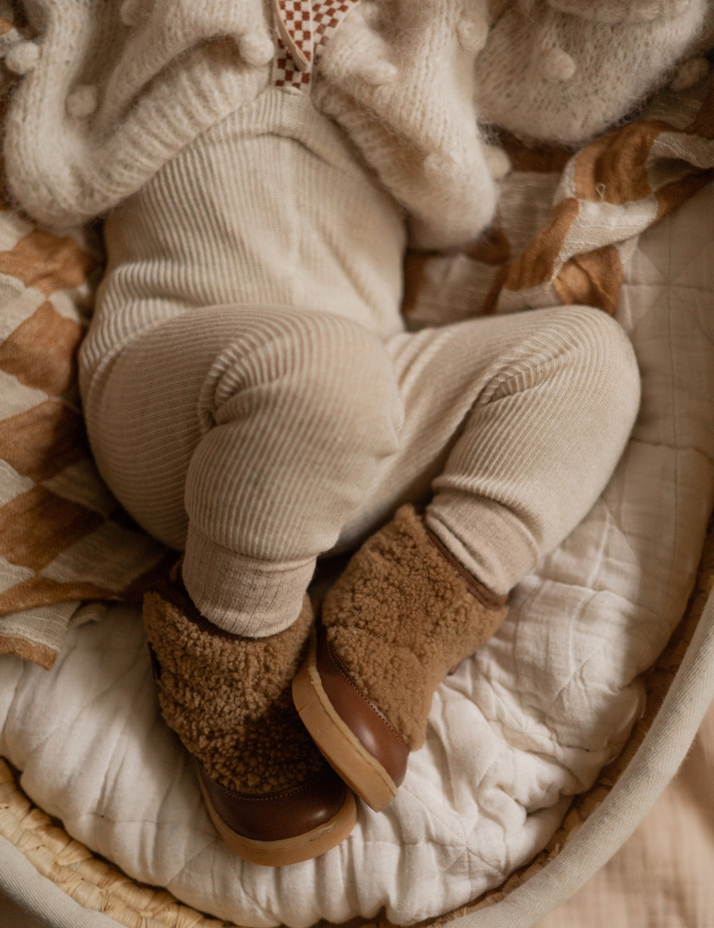 Bear_Boot-Boots-21823_B-