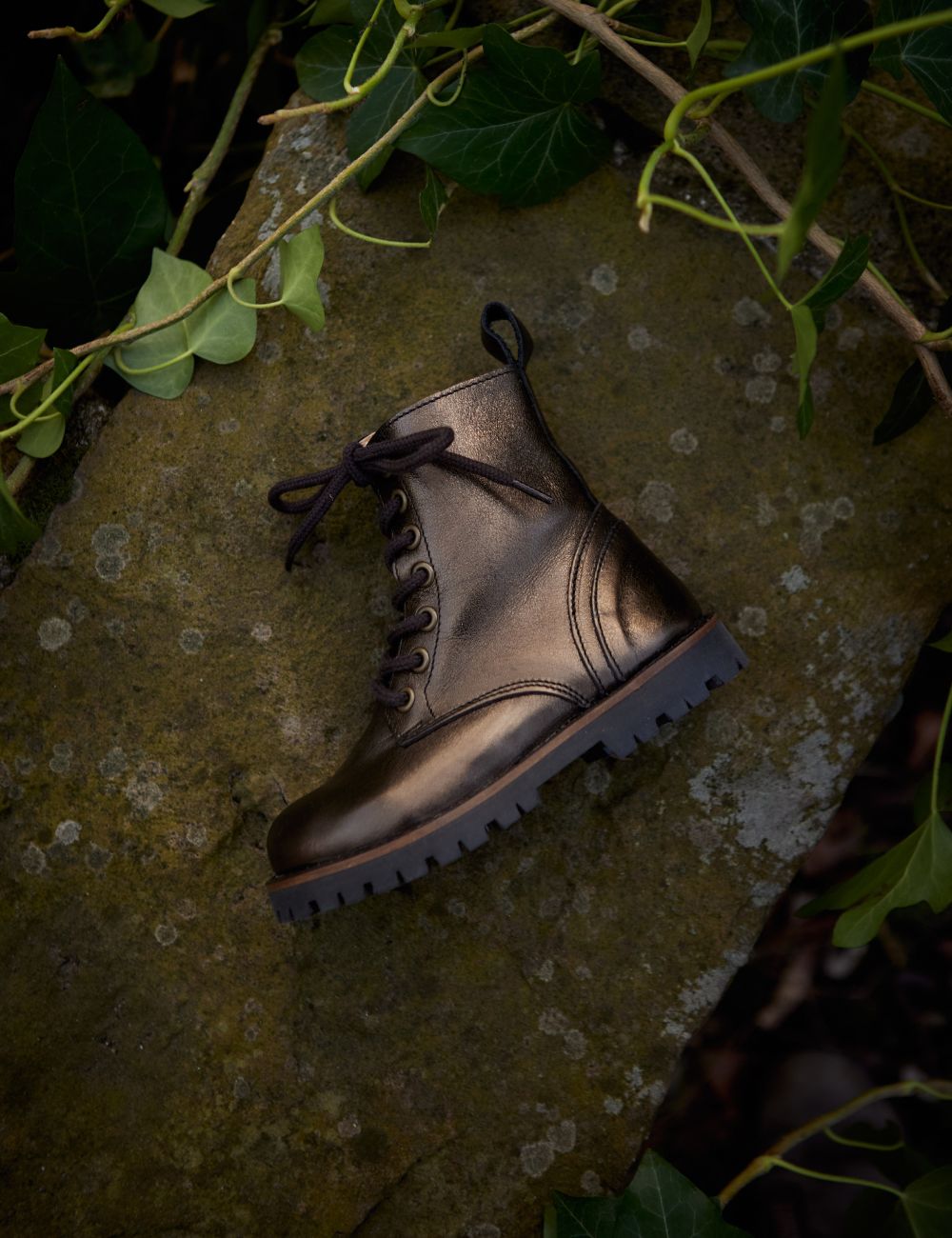 Lace-up Boot - Beetle – Petit Nord GLOBAL
