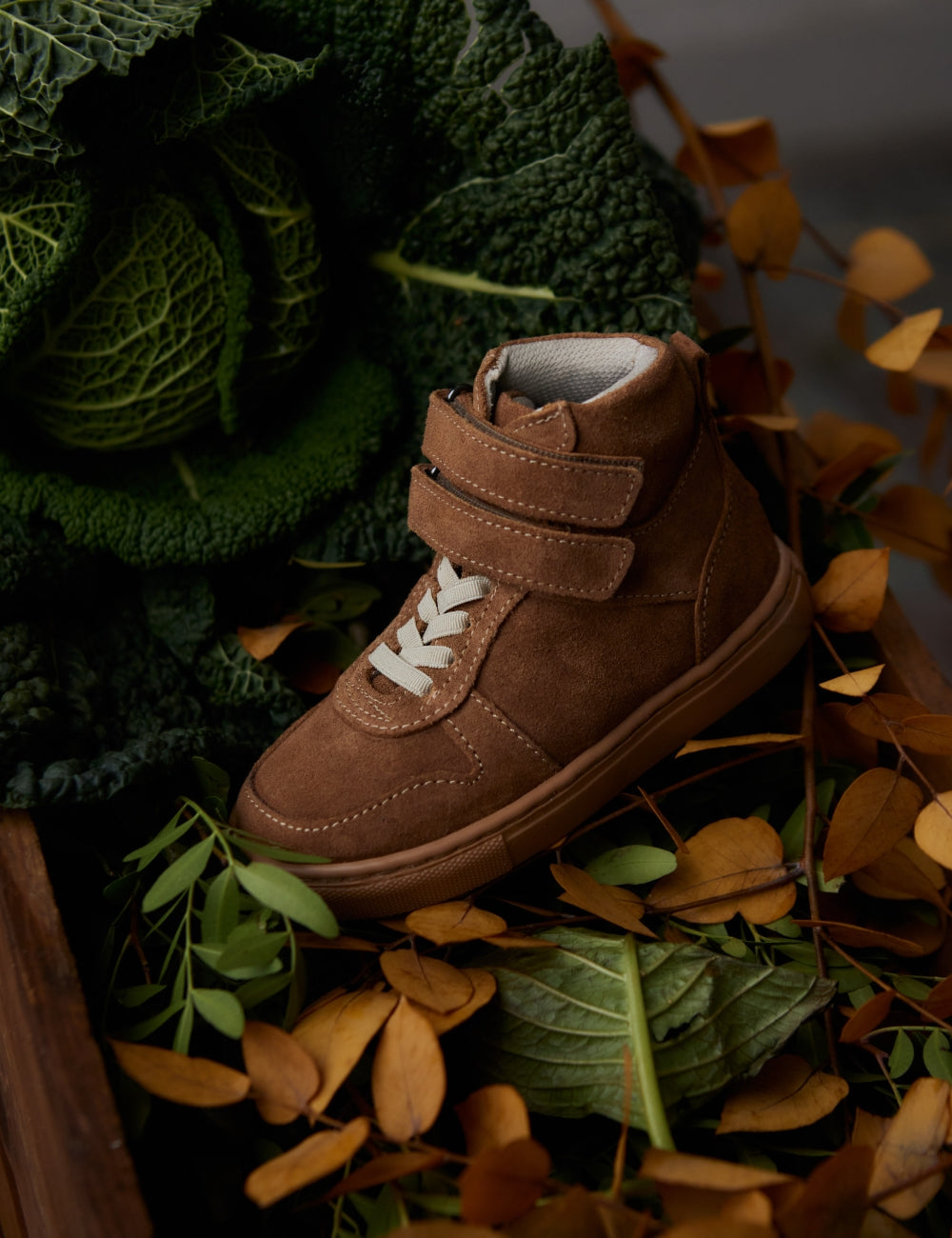 MOUNTAIN_Sneaker_velcro-