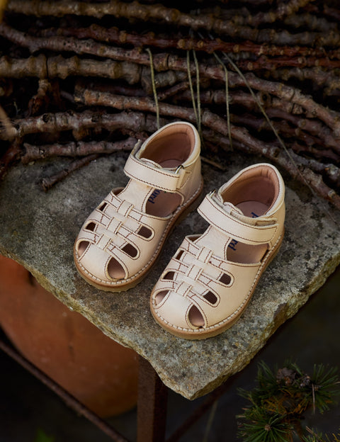 Kids Shoes – Nordic Design & Sustainable Materials – Petit Nord GLOBAL