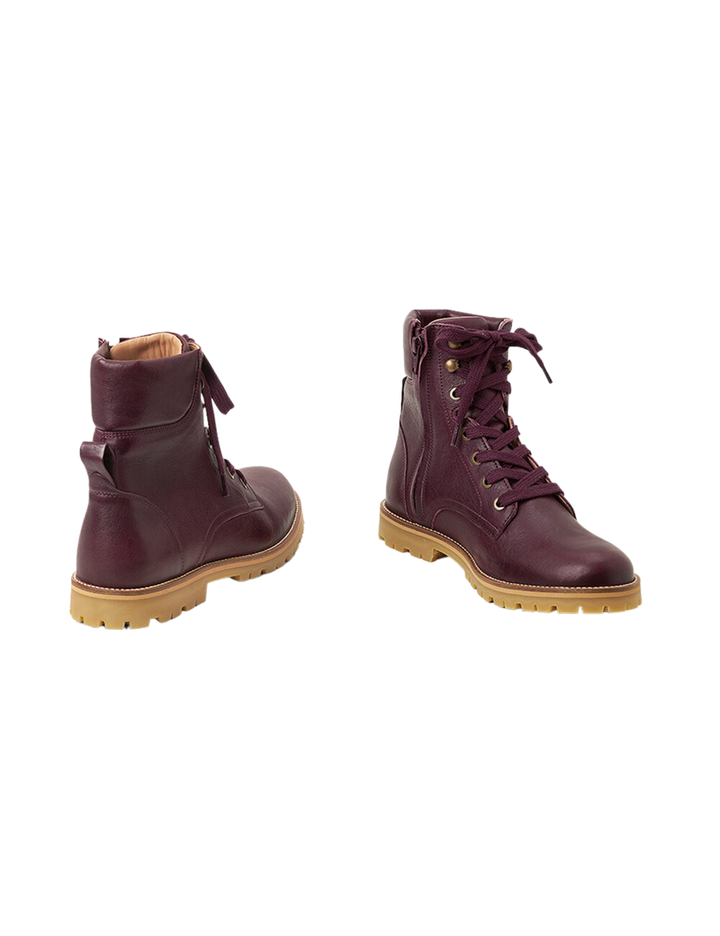 Petit Nord Saga Boot Women Plum 075