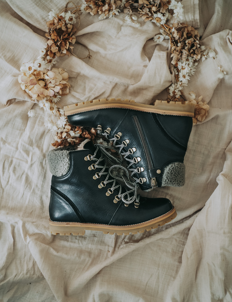 Shearling Winter Boot Women Black Petit Nord GLOBAL