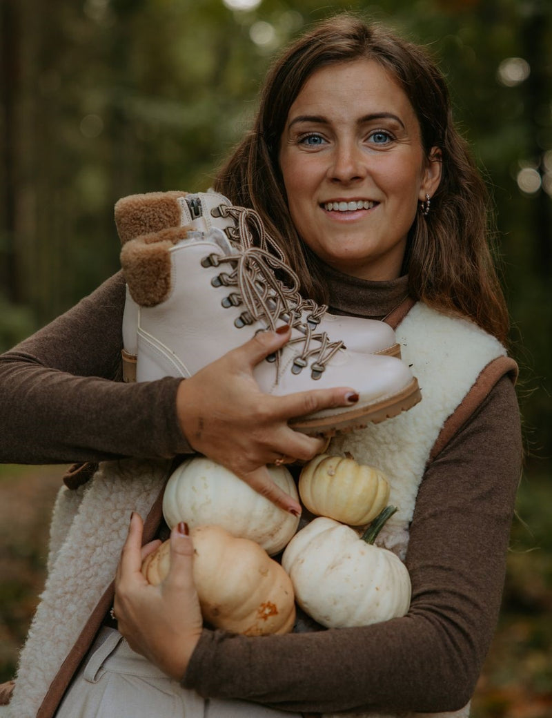 Shearling Winter Boot Women Cream Petit Nord GLOBAL shearling-winter-boot-women-cream-petit-nord-global