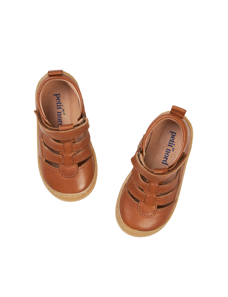 Petit Nord Speed Me Up Low Sandal Sandals Cognac 002