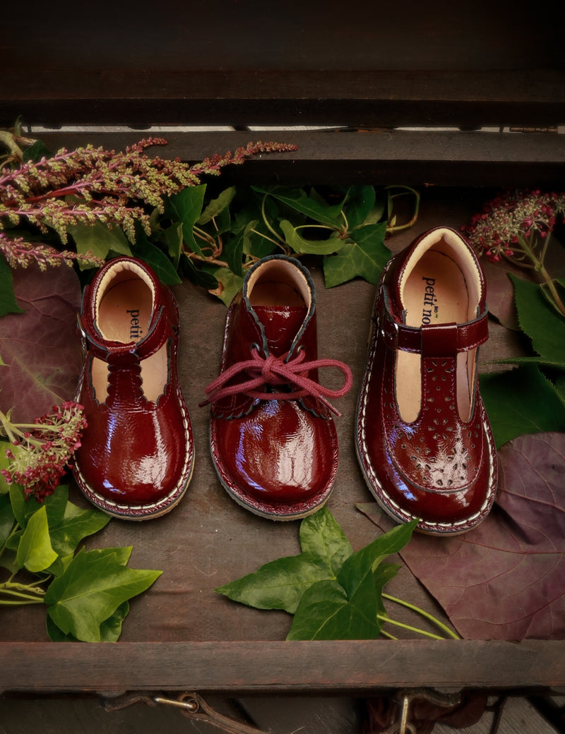 Petit Nord T-Bar Scallop T-bars and Ballerinas Burgundy Patent 159