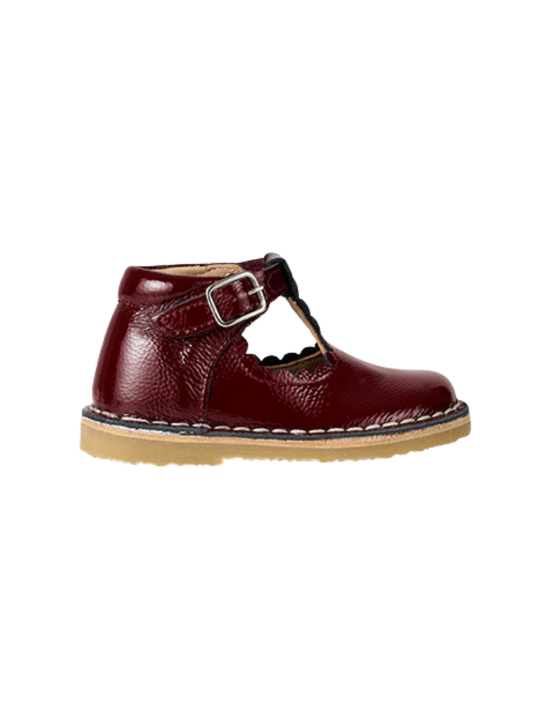 Petit Nord T-Bar Scallop T-bars and Ballerinas Burgundy Patent 159