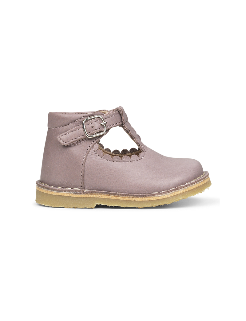 Petit Nord T-Bar Scallop T-bars and Ballerinas Lavender 061