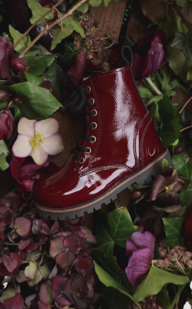 Petit Nord Lace-up Boot Boots Burgundy Patent 159